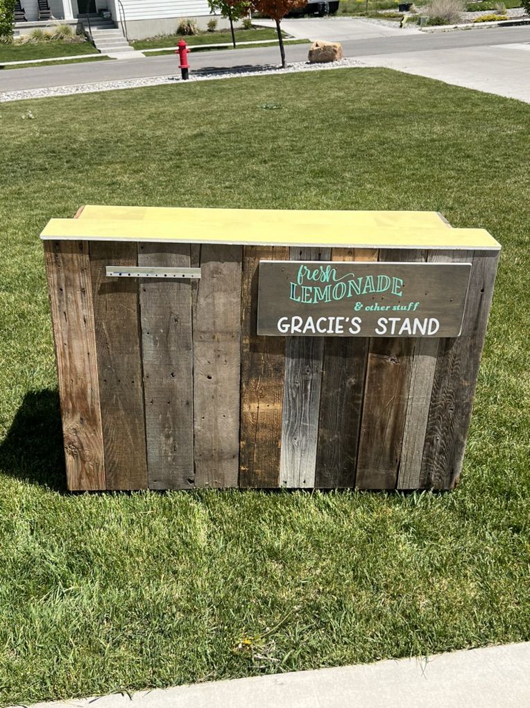 Mobile Lemonade Stand