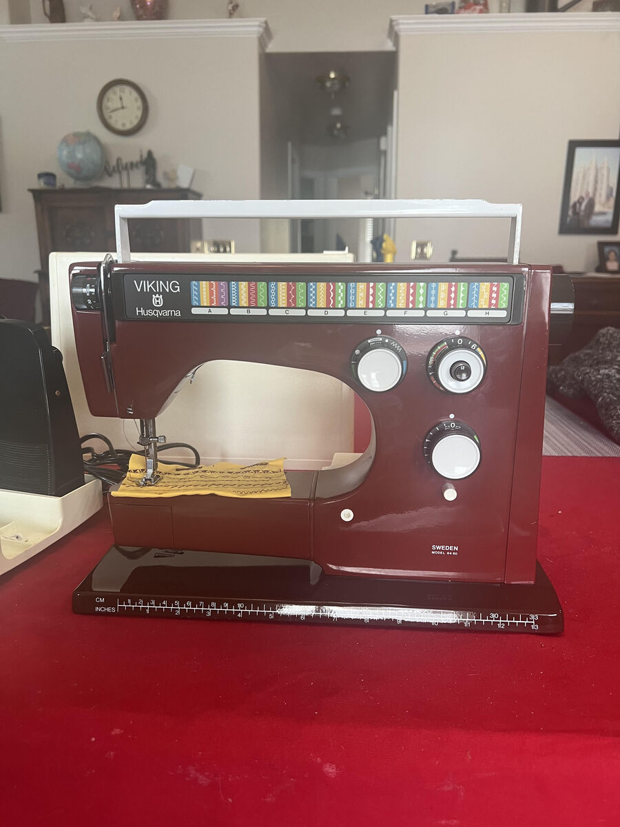Husqvarna Viking 6460 Sewing Machine