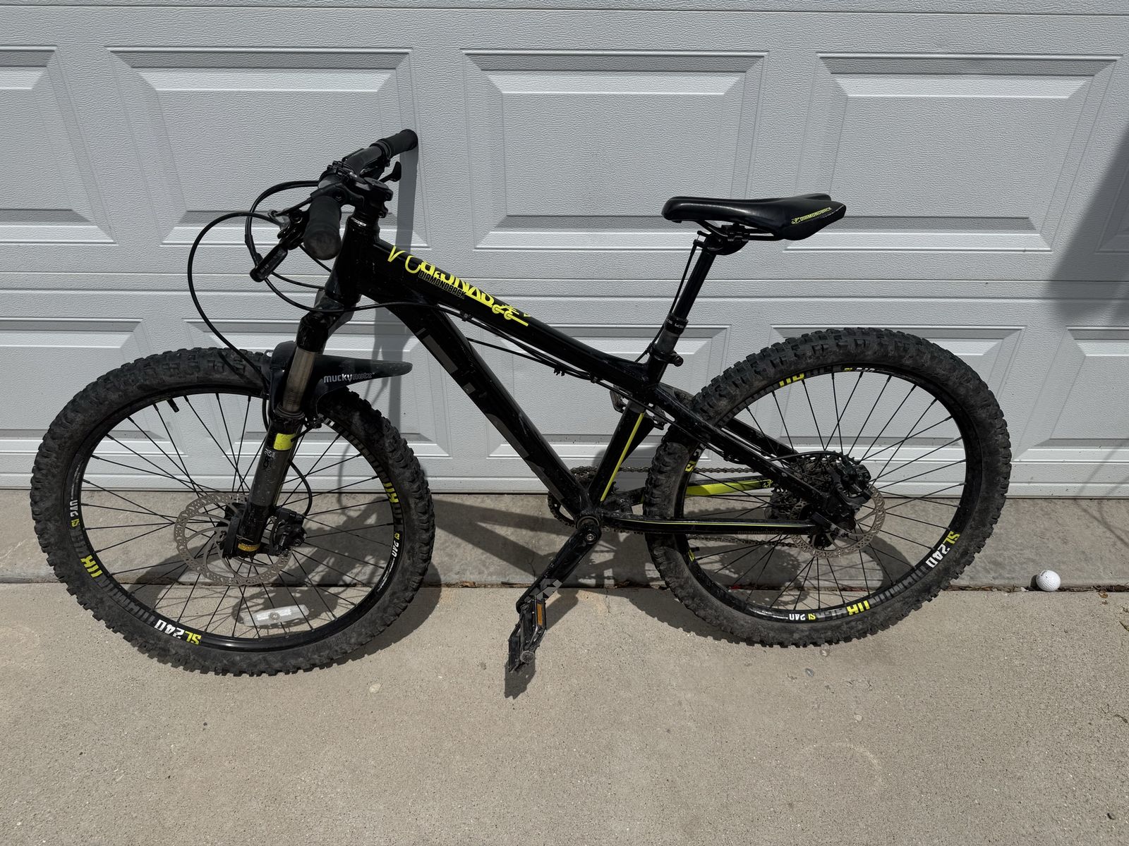 Diamondback Sync'r 24 kids mountain bike disc brakes dropper post 1x11 SRAM