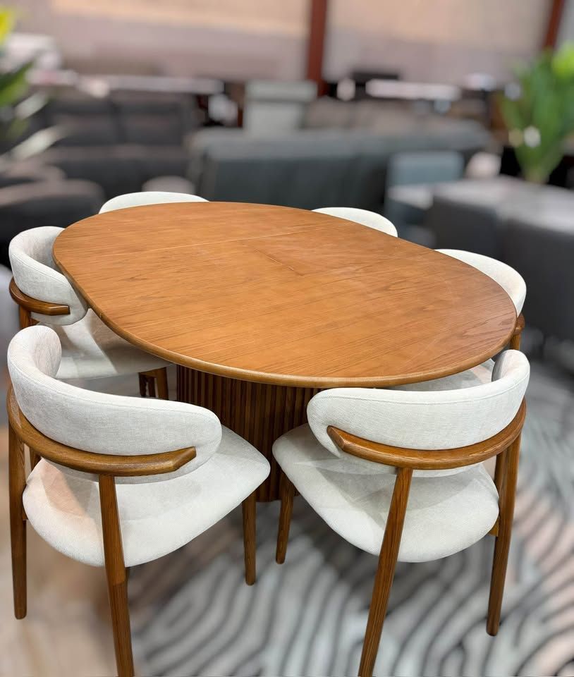 Extendable Dining Set – Modern Walnut