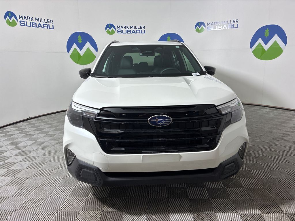Main image 3