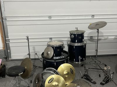 Tama Drum Set w/ Cymbals, Double Pedal & Hardware - $1,000