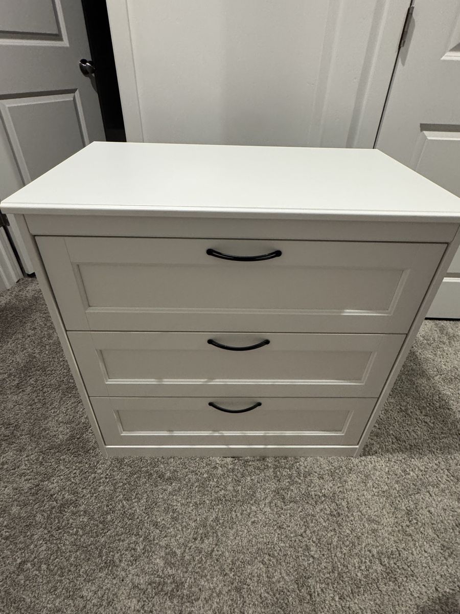 White 3 Drawer Dresser