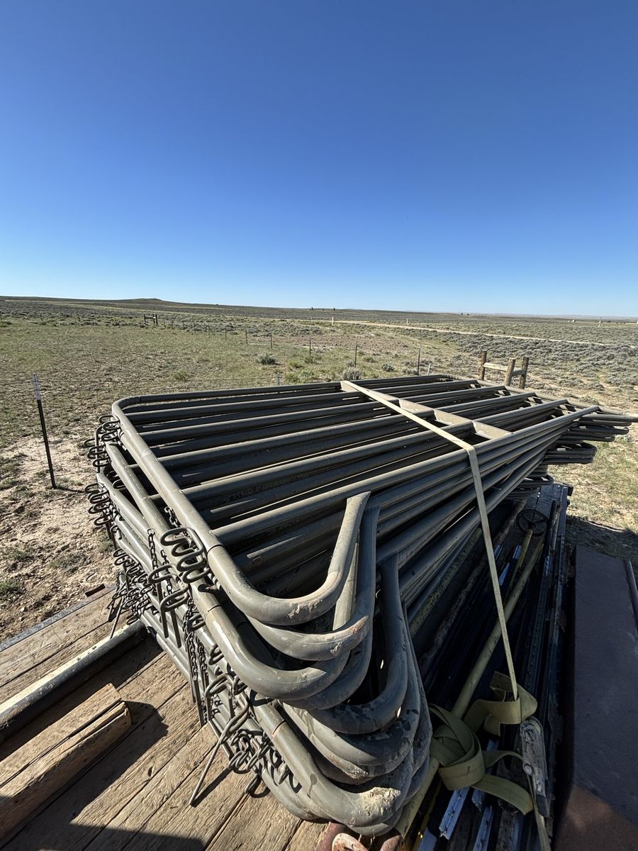 10’ corral panels