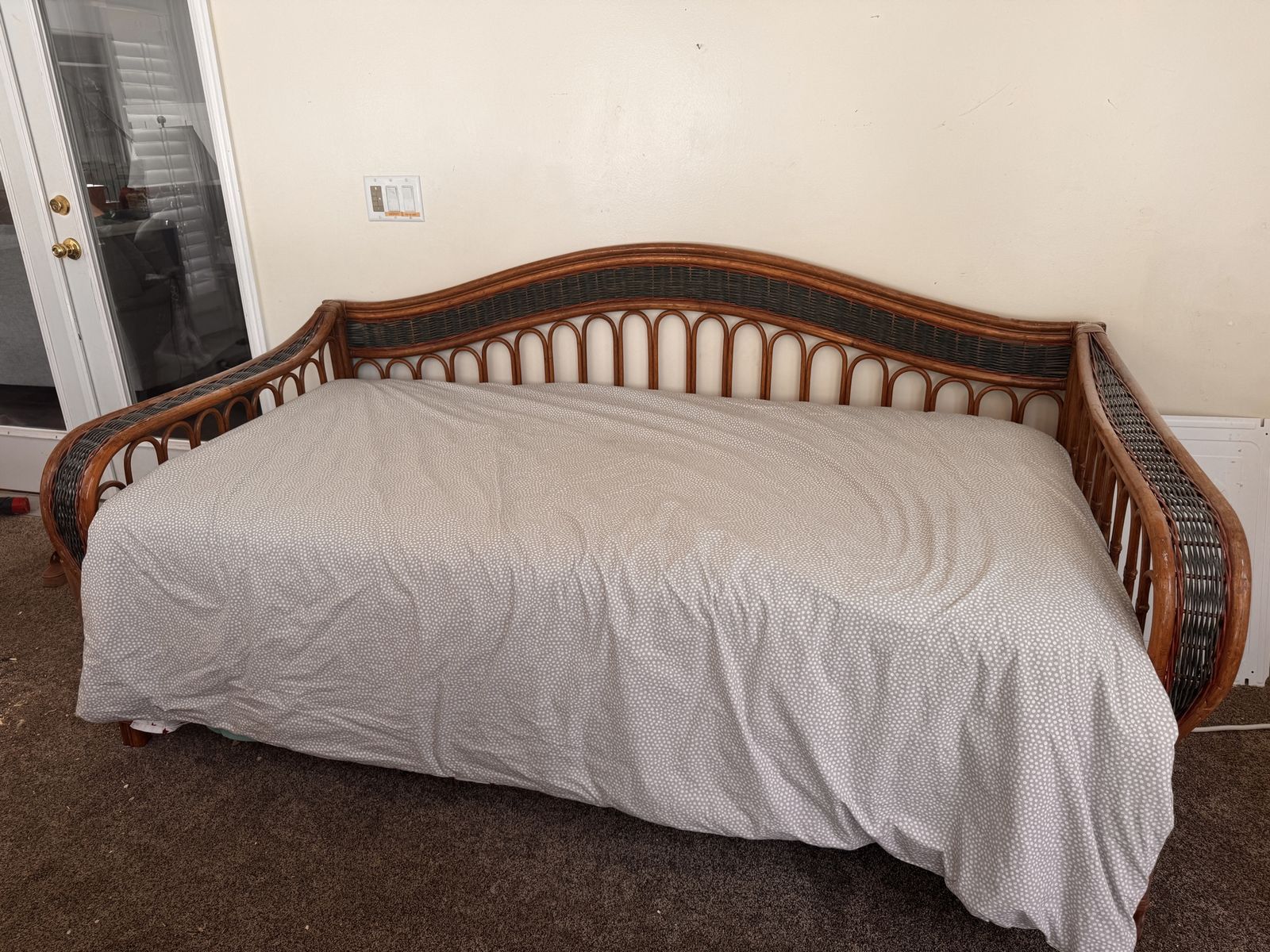Wicker Daybed with Trundle