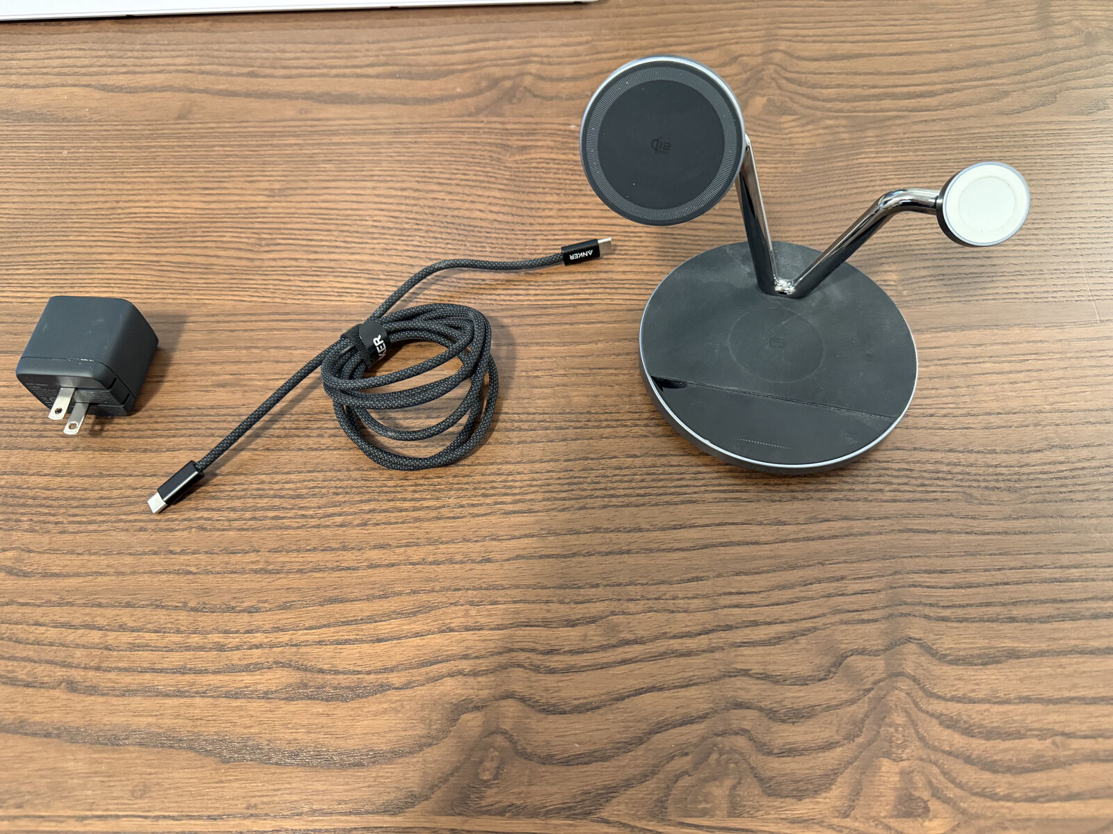 Anker Prime Wireless Charging Station (3-in-1, MagGo, AirCool, Dock Stand)