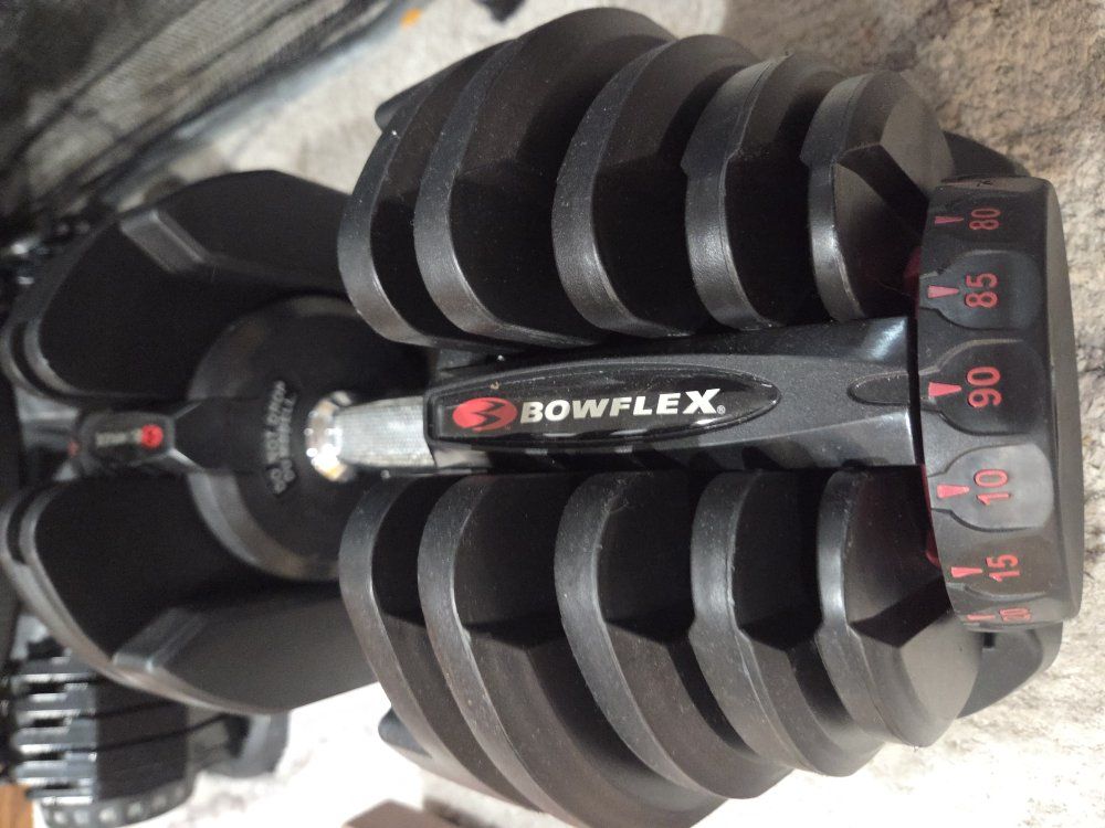 bowflex adjustable dumbell
