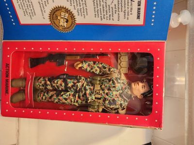 G.I. Joe Action Marine WWII 50th Anniversary Limited Edition Commemorative Action Figure Hasbro