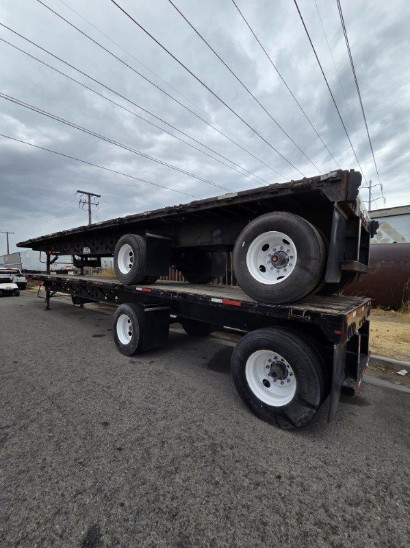 (2) 1998 Transcraft 48' flatbed trailers for sale