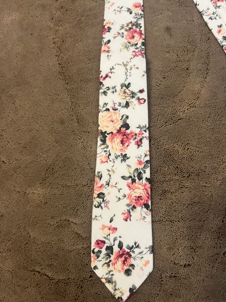 Floral Skinny Tie