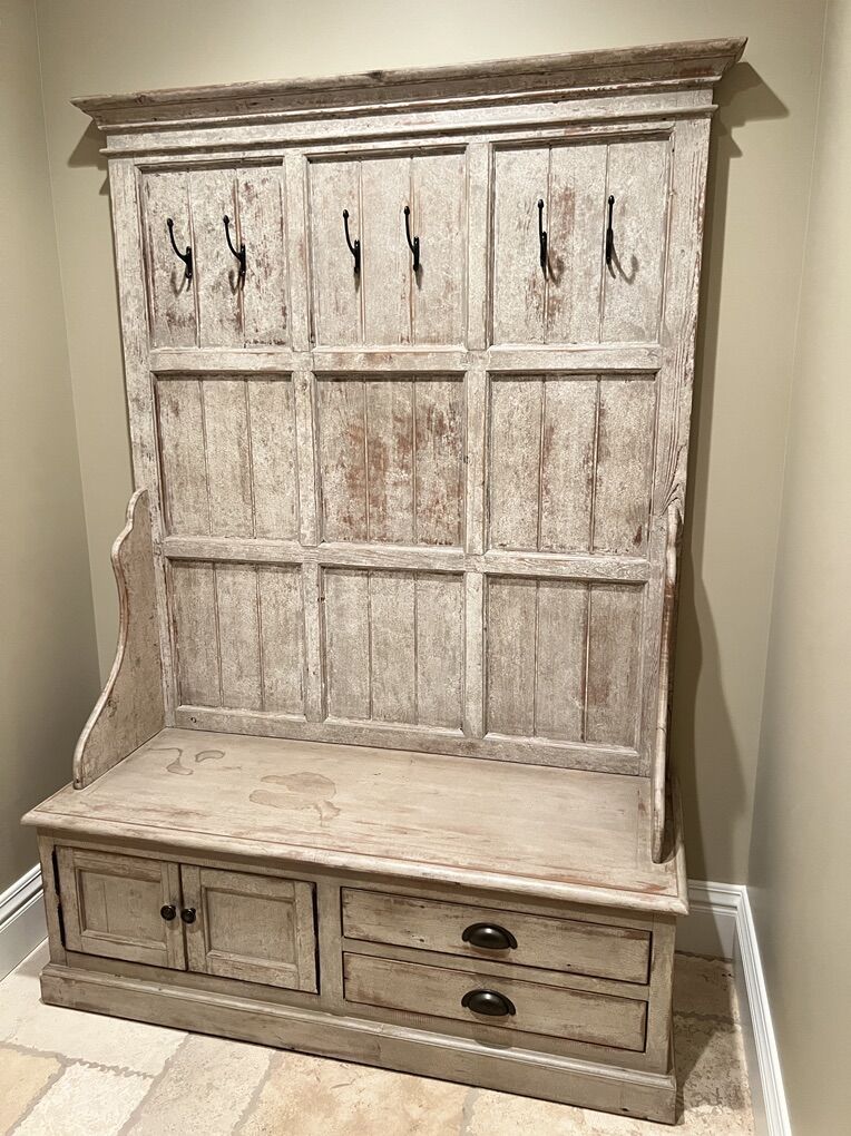 Entry Way Stoage Bench