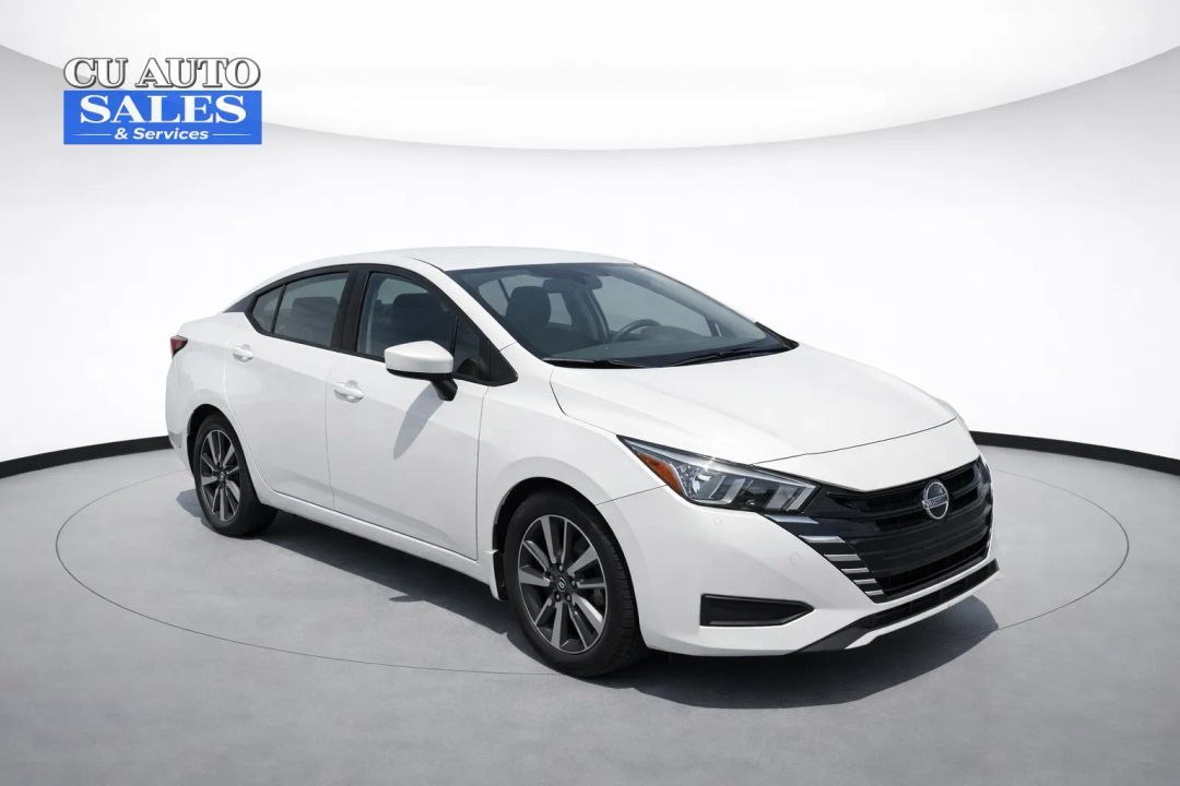 2024 Nissan Versa SV