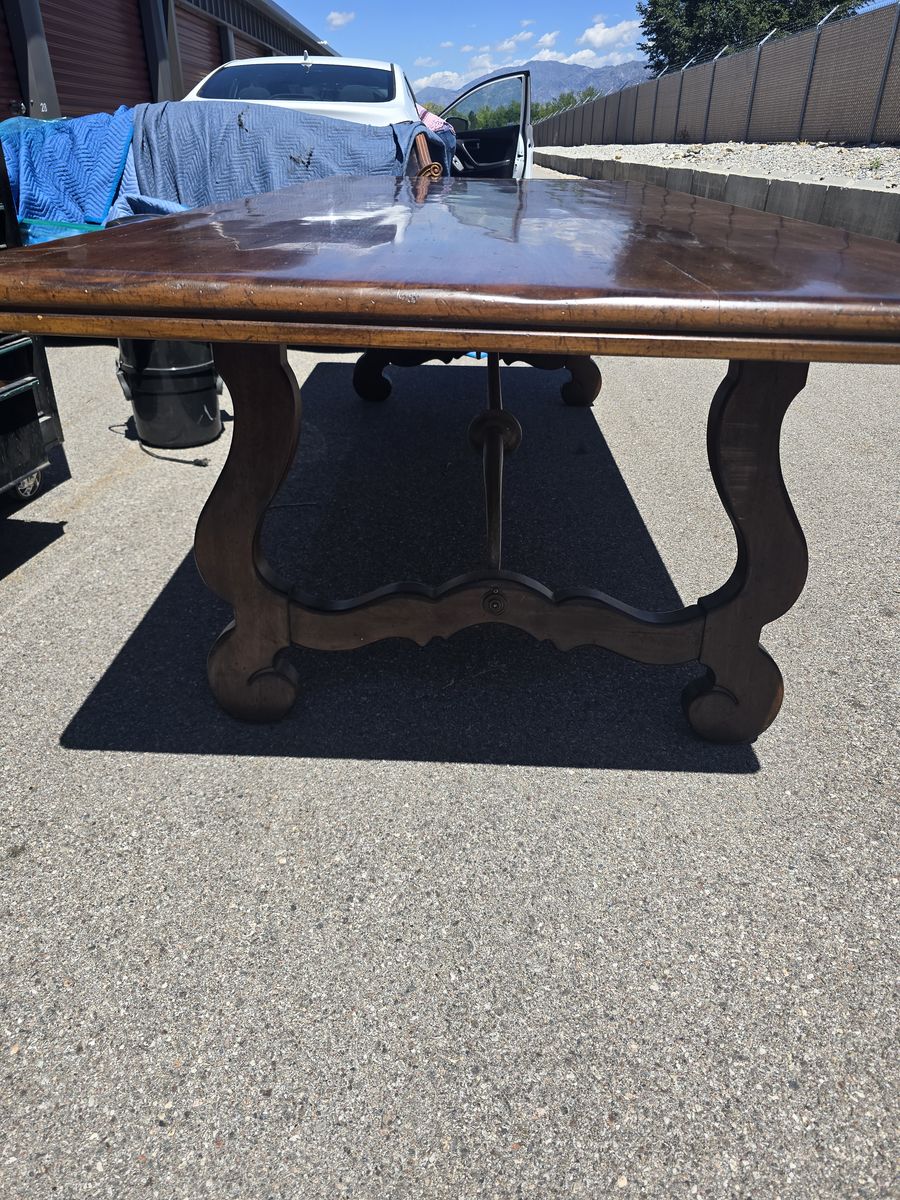Main image 4