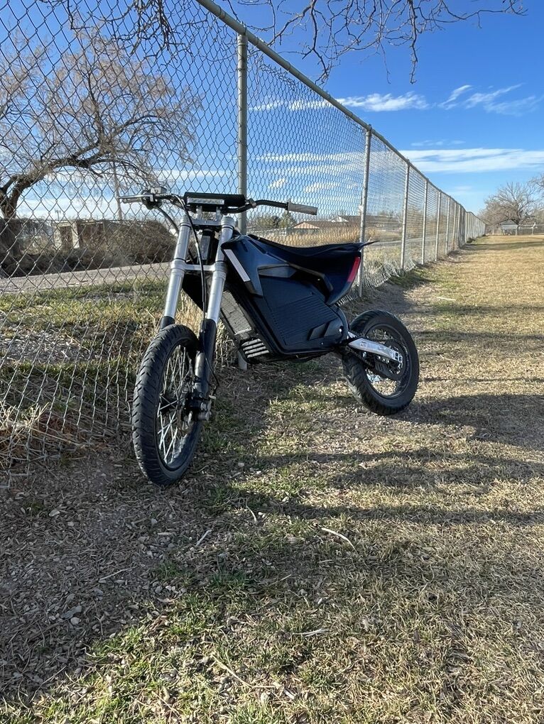 Bomb Moto B2