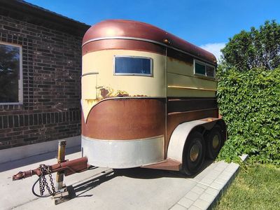 2 Horse trailer - Hale