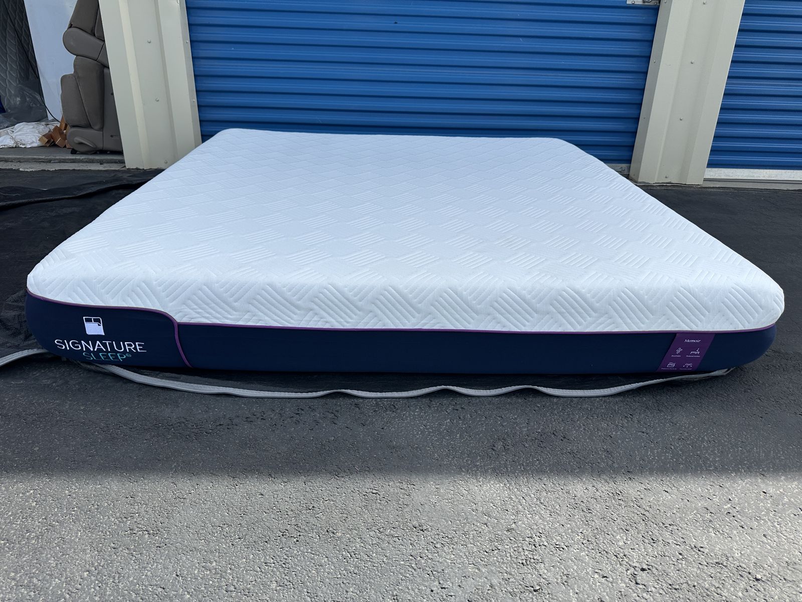 10" Signature Sleep Memory Foam King Mattress
