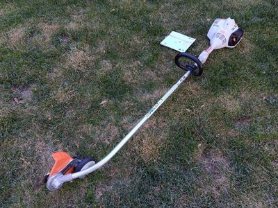 STIHL FC 56 C-E 8 in. Gas Edger
