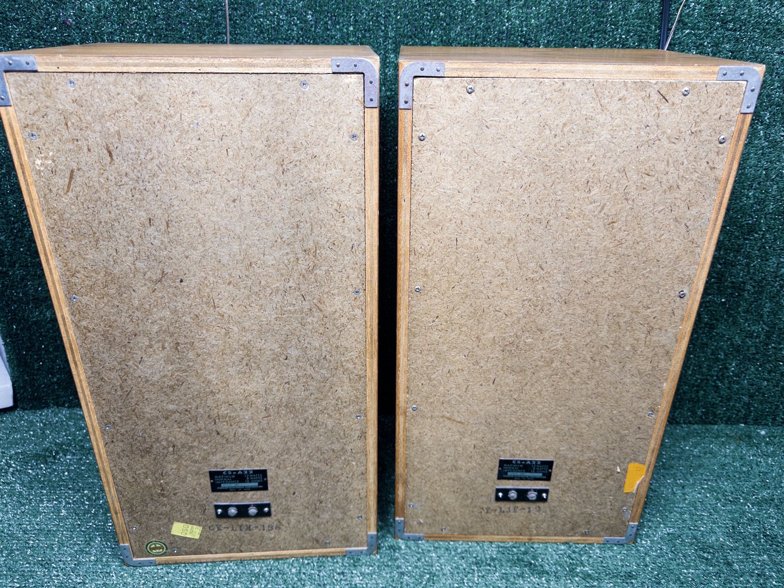 Main image 6