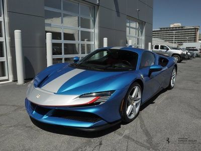 2023 Ferrari SF90 Stradale Base