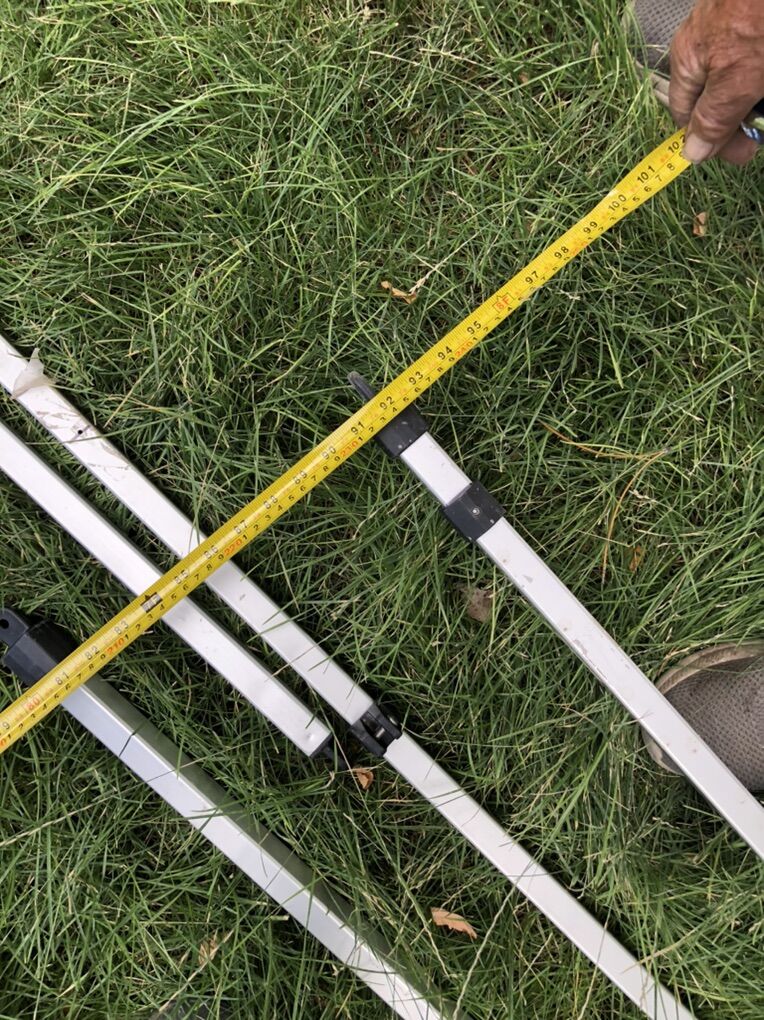 New carver boat, Bimini, top frame 4 bow Pontoon