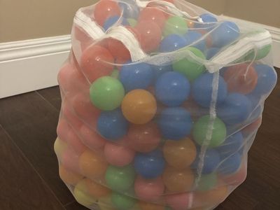 Colorful Plastic Pit Balls for Kids - Approx. 200 Count (Used)