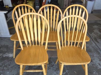 5 Dining Chairs