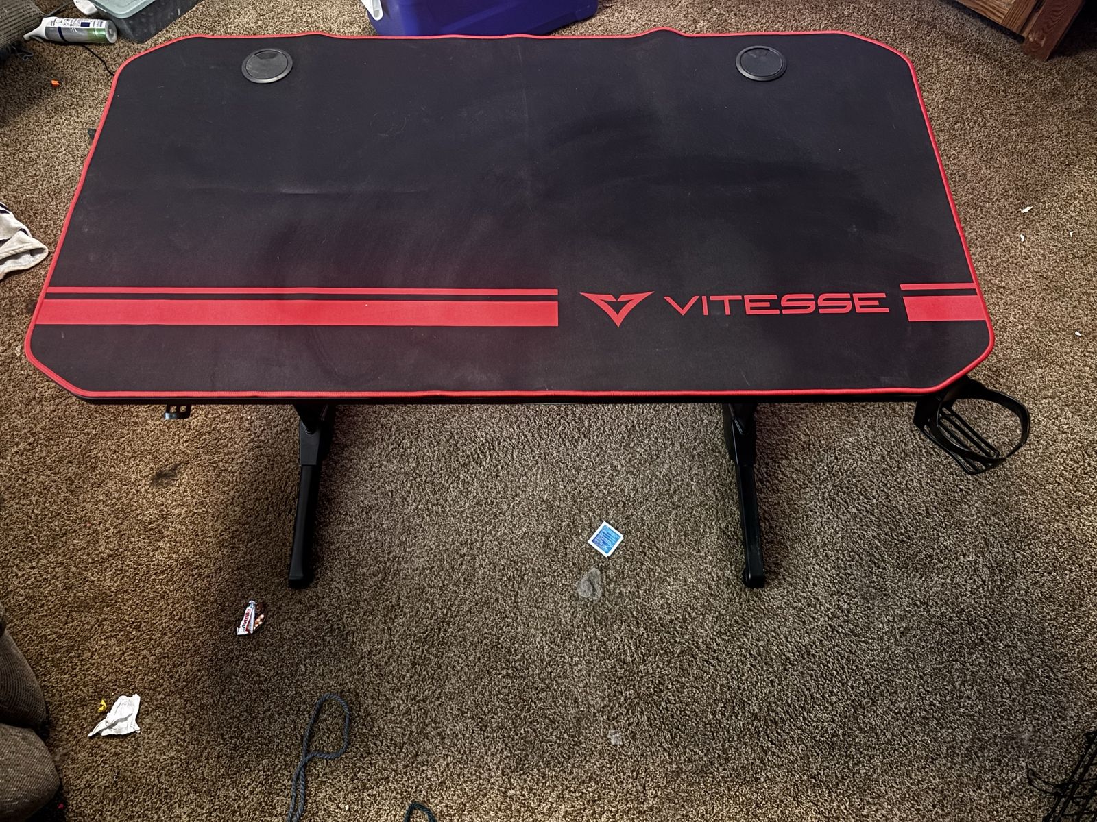 Gaming desk