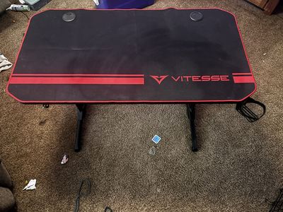 Gaming desk