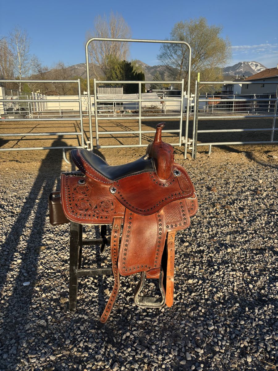 15 Inch Saddle