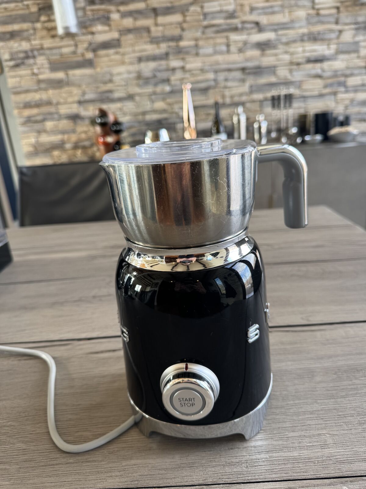 SMEG Milk Frother - Retro-Style - Black