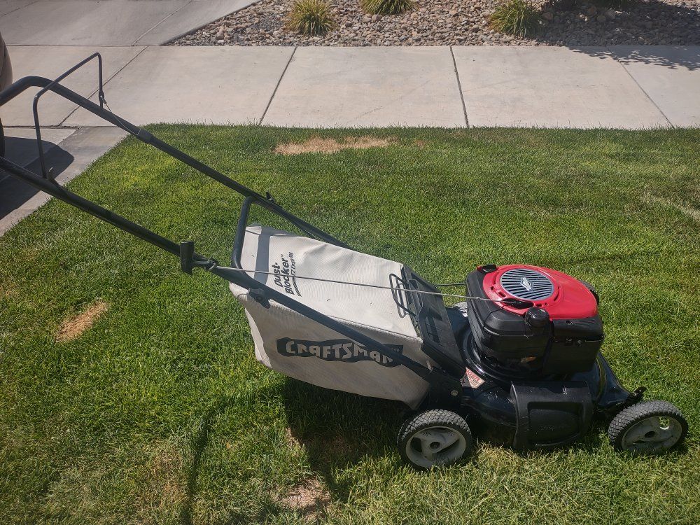 lawn mower "Craftsman"  PUSHING