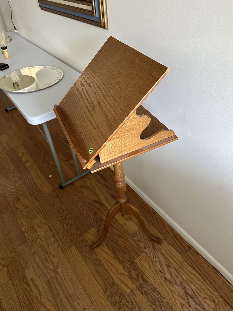 VINTAGE Music Stand
