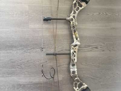 Cabelas Compound Bow