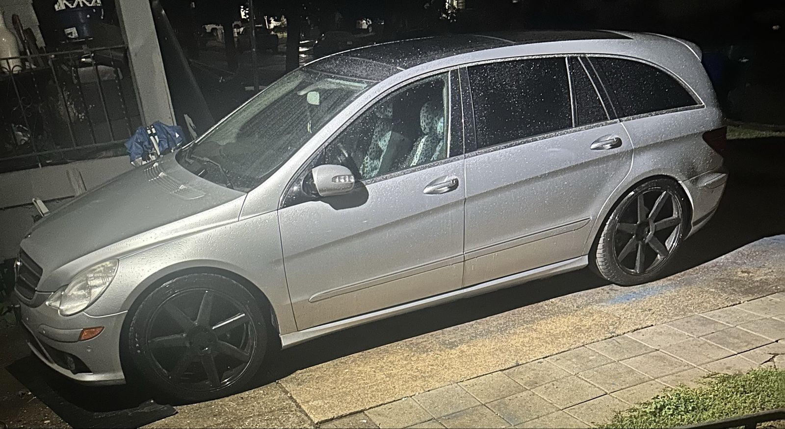 2010 Mercedes Benz r350