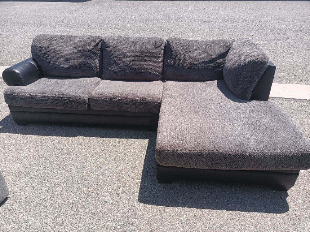Used Grey Sectional Sofa Couch with Chaise Lounge - Fabric & Leather