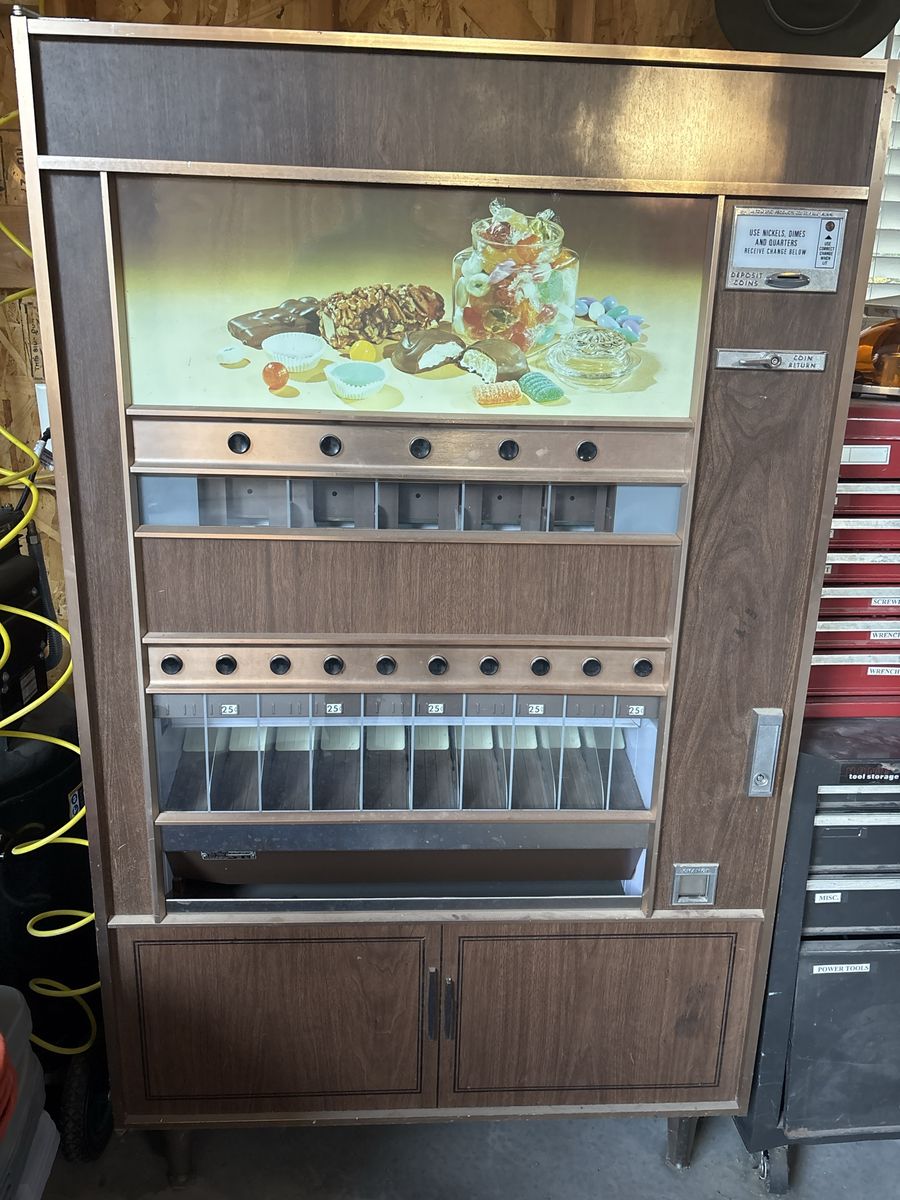 Candy Shoppe vintage vending machine