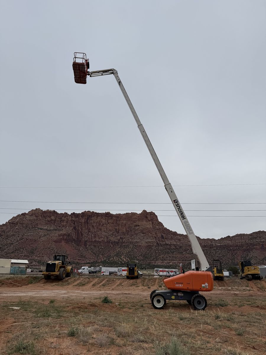 Snorkel 660SJ Manlift For Sale Or Rent
