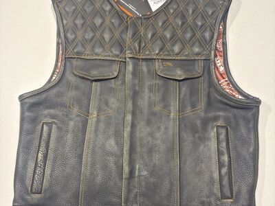 Motercycle Leather Vest (medium)