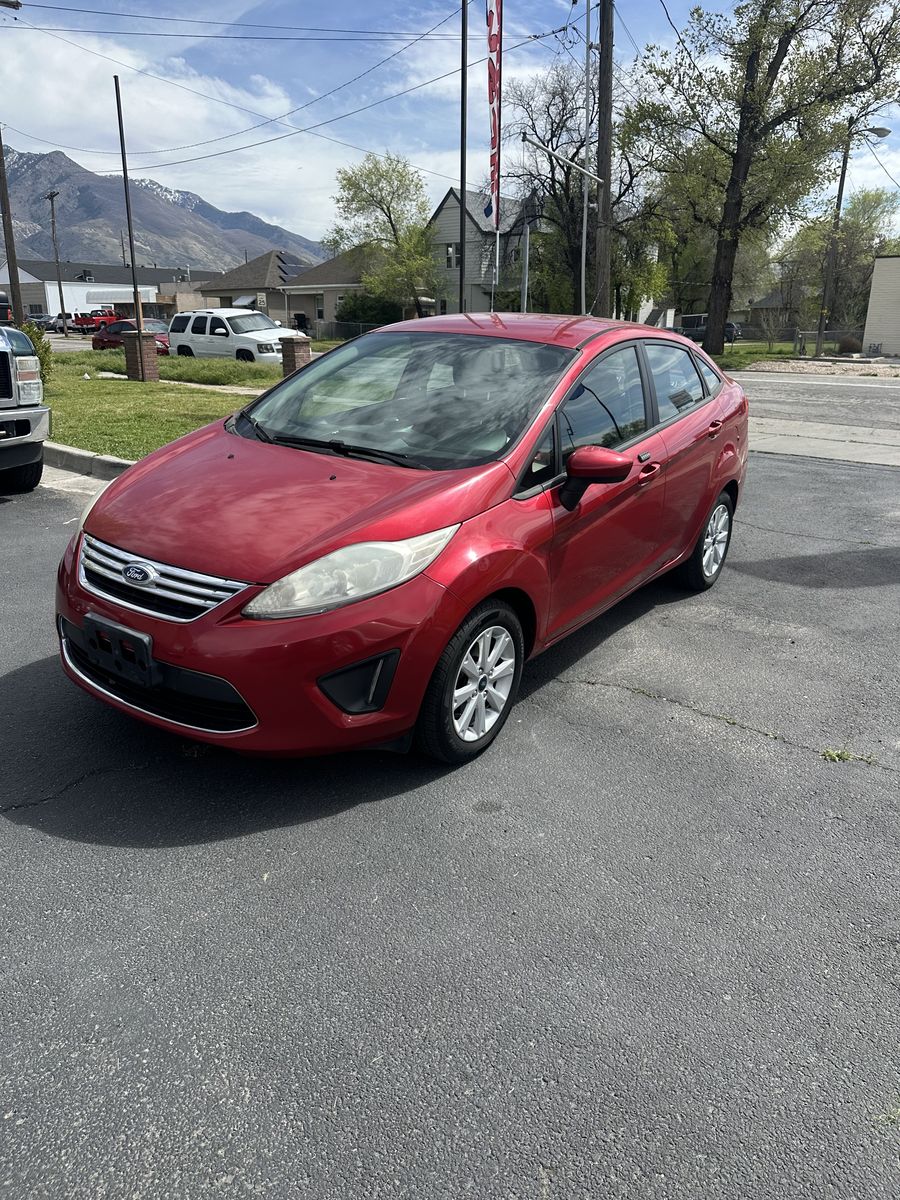 2011 Ford Fiesta SE