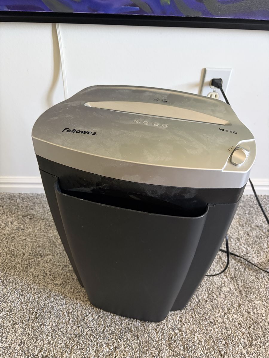 Paper shredder