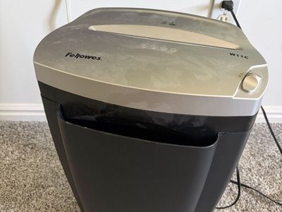 Paper shredder