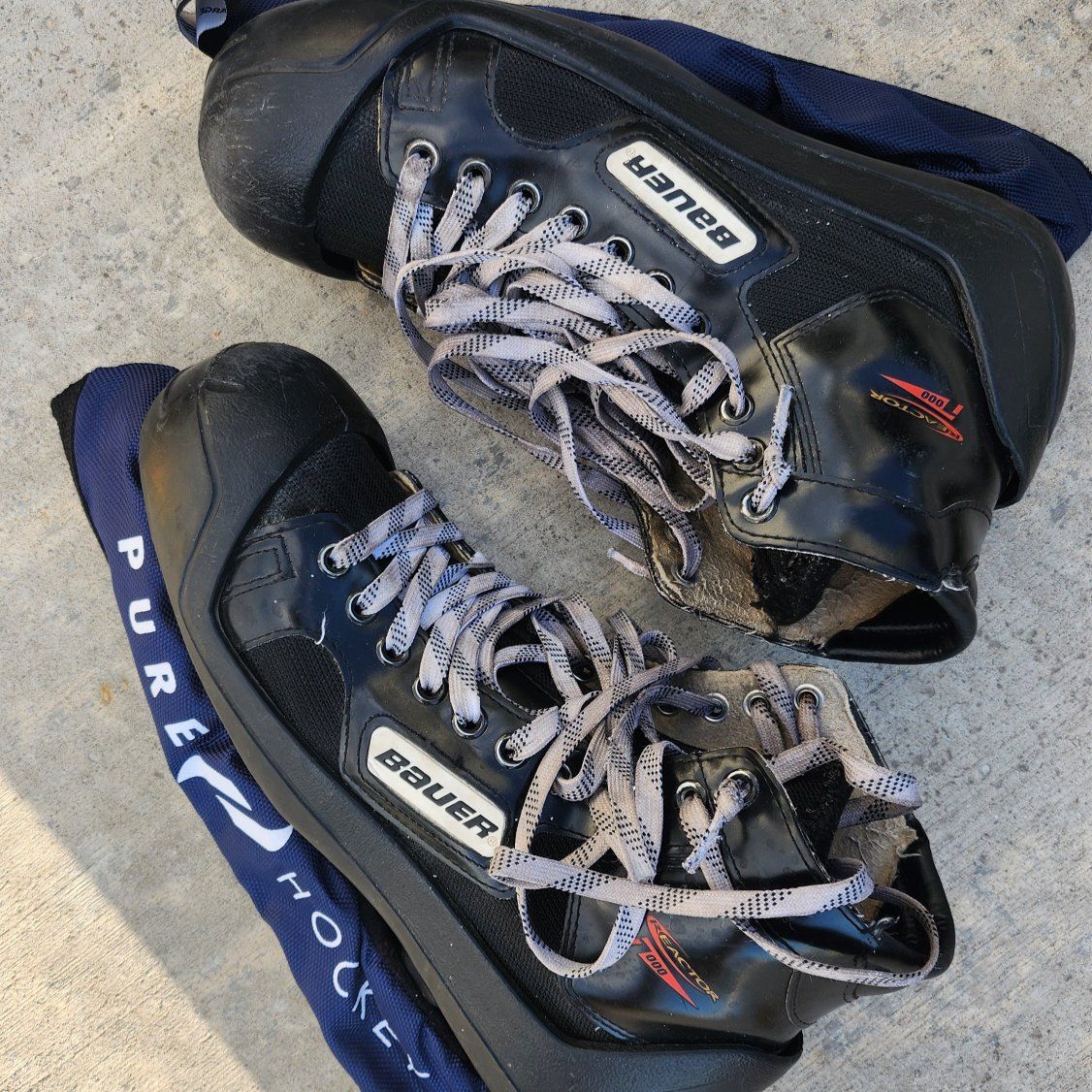Bauer REACTOR 1000 goalie skates