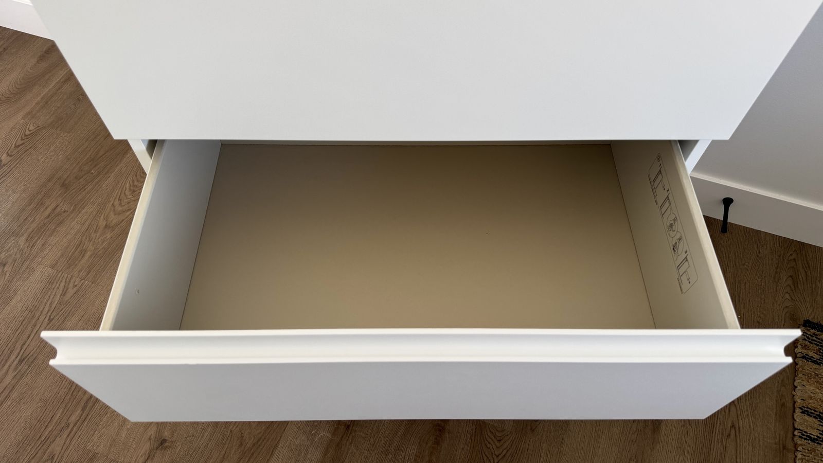 Main image 5