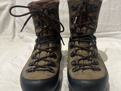 Kennetrek Women’s Size 6 Mtn Extreme Hiking Boots