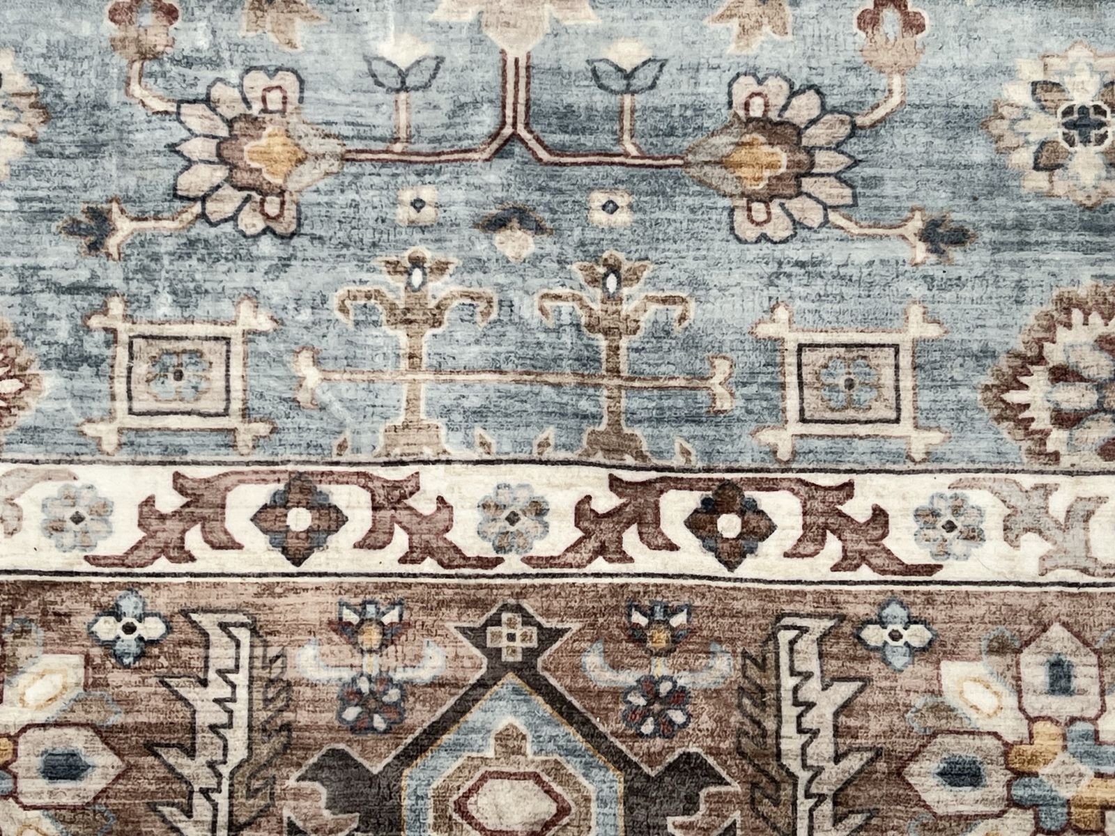 Main image 10