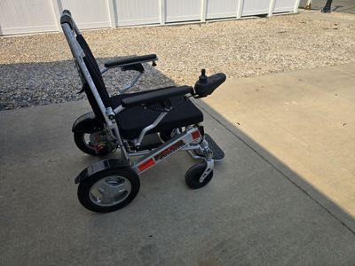 Porto Mobility Ranger Discovery Lightweight Foldable Wheelchair