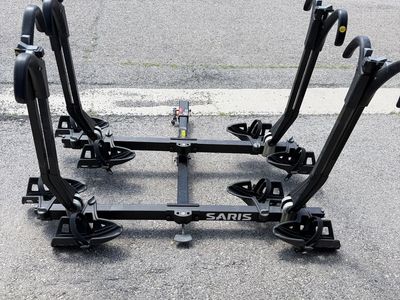 Saris SuperClamp EX 4 bike hitch rack