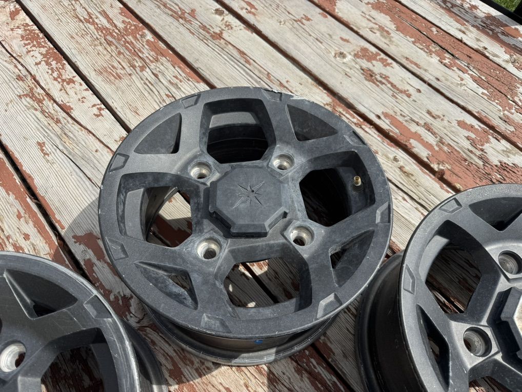 Main image 5