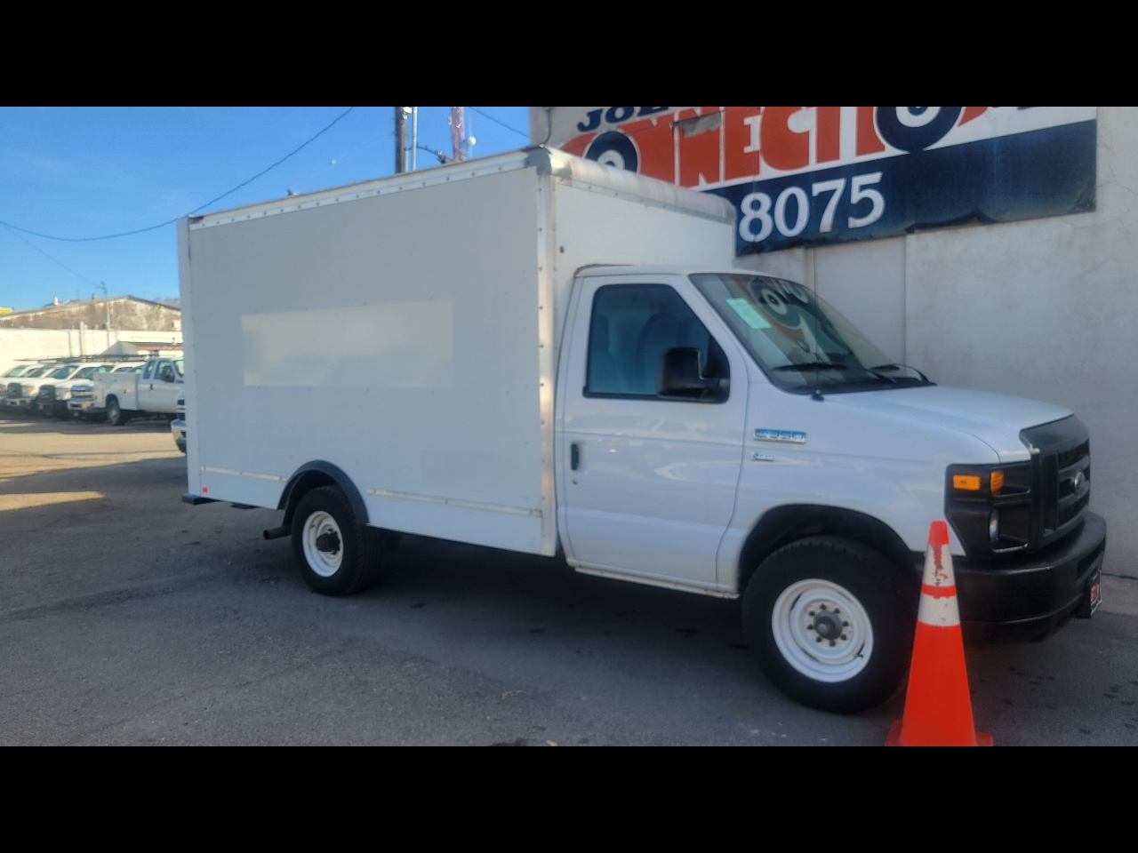 2015 Ford E-Series E-350
