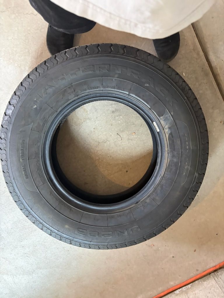 Mastertrack 235/80/R16